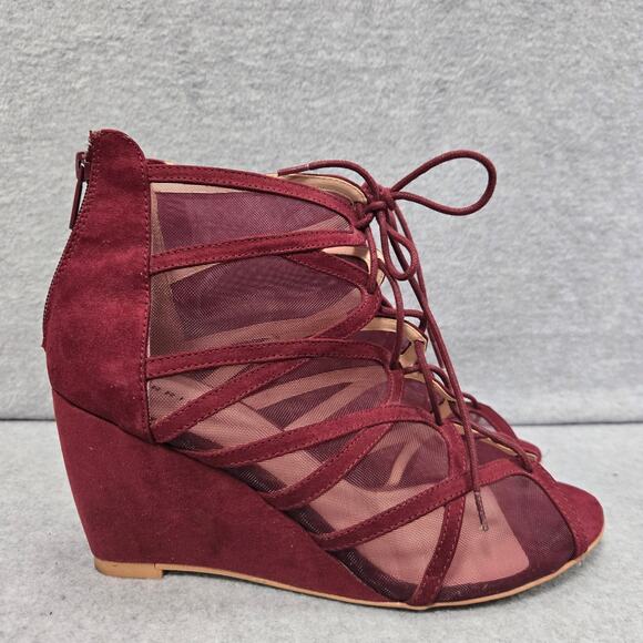 Torrid Burgundy Mesh Scalloped Lace Up Mini Wedge Size 10.5W - Picture 1 of 9